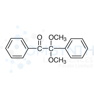 2,2-Dimethoxy-2-phenylacetophenone